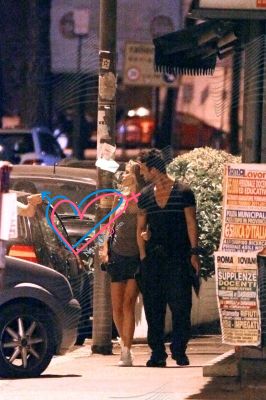 nina e pess bacio Alessandro tronista uomini e donne e Nina Senicar