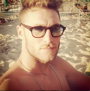 tommaso scala spiaggia