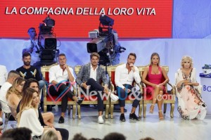 UOMINI E DONNE A5AC8329